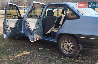 Седан Daewoo Nexia 2008 в 