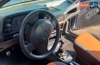 Седан Daewoo Nexia 2008 в 