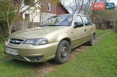 Седан Daewoo Nexia 2011 в Бориславі