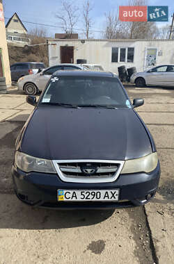 Седан Daewoo Nexia 2008 в 
