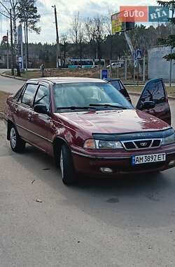 Седан Daewoo Nexia 2008 в Житомире