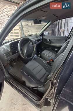Седан Daewoo Nexia 2008 в 