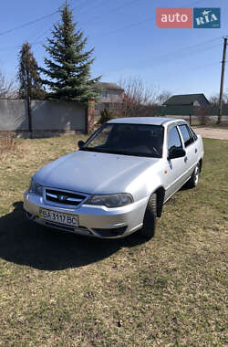 Седан Daewoo Nexia 2013 в 