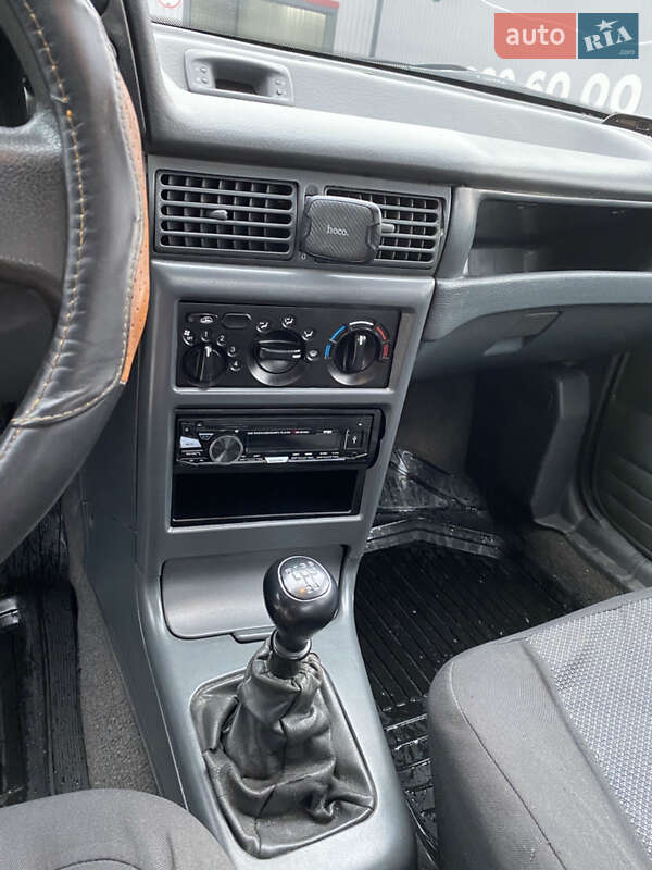 Седан Daewoo Nexia 2006 в Киеве фото 11 Седан Daewoo Nexia 2006 в Киеве