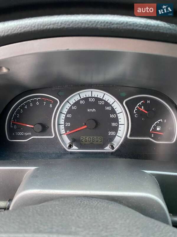 Седан Daewoo Nexia 2011 в Киеве