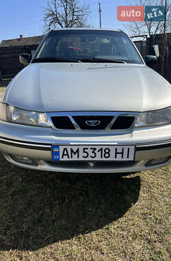 Седан Daewoo Nexia 2008 в 