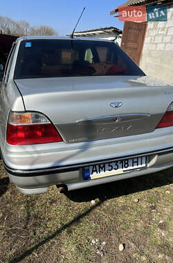 Седан Daewoo Nexia 2008 в 