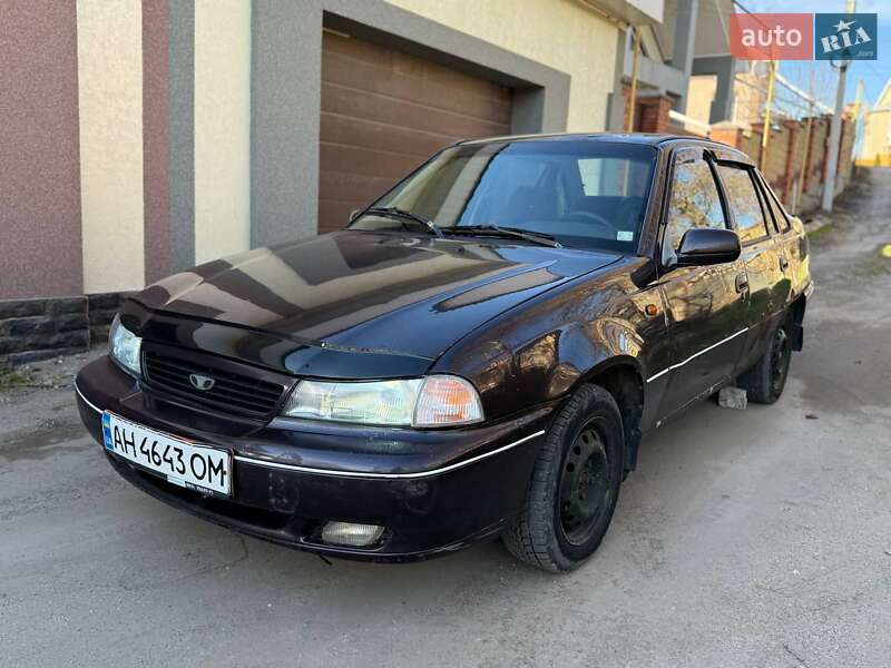 Седан Daewoo Nexia 1996 в 