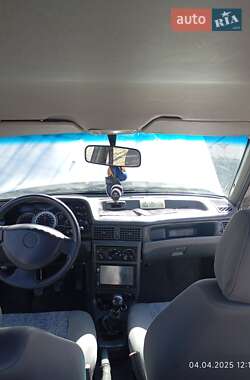 Седан Daewoo Nexia 2008 в 