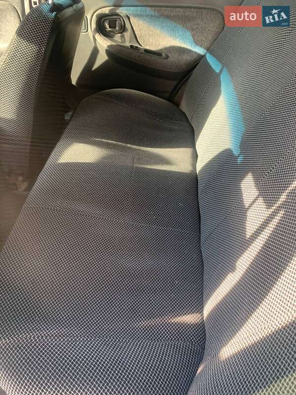 Седан Daewoo Nexia 2008 в Ильинцах
