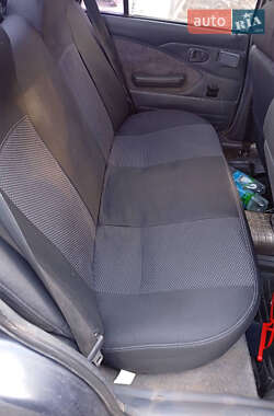 Седан Daewoo Nexia 2006 в 