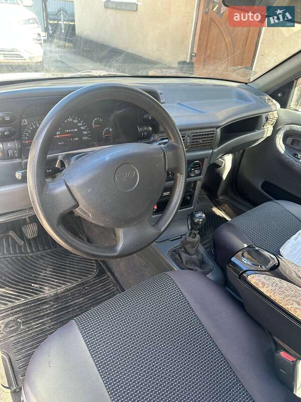 Седан Daewoo Nexia 2008 в Тернополе