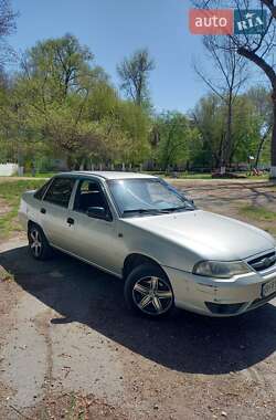 Седан Daewoo Nexia 2008 в 