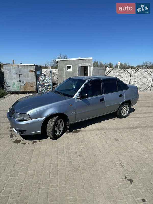 Седан Daewoo Nexia 2011 в Миколаєві