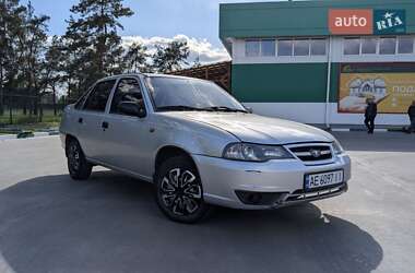 Седан Daewoo Nexia 2010 в 