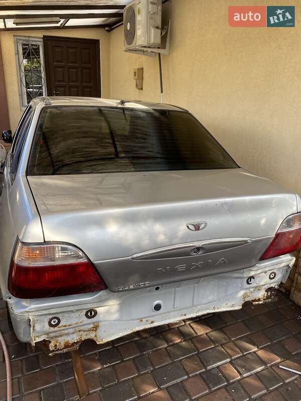 Седан Daewoo Nexia 2007 в Днепре