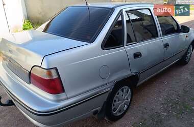 Седан Daewoo Nexia 2006 в 