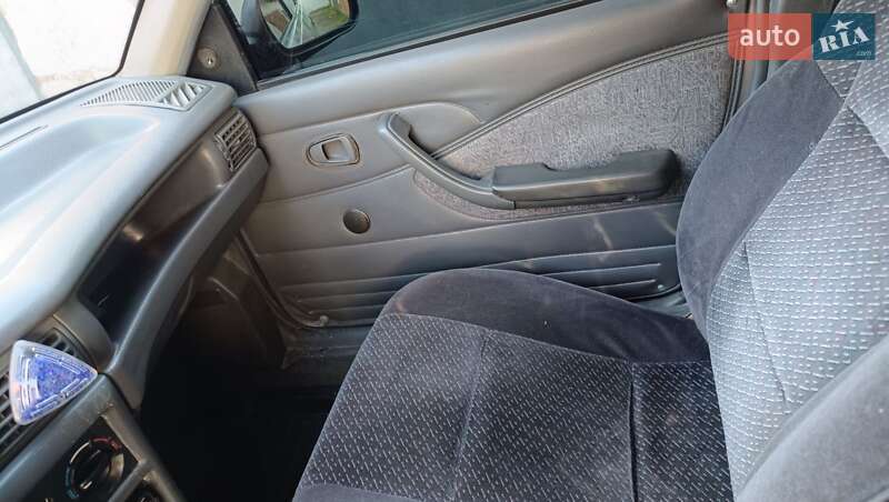 Седан Daewoo Nexia 2006 в Овруче