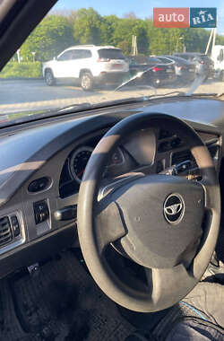 Седан Daewoo Nexia 2008 в 