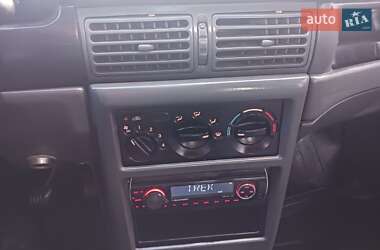 Седан Daewoo Nexia 2007 в 