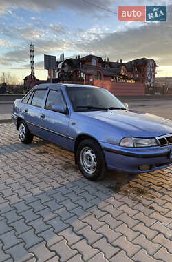 Седан Daewoo Nexia 2008 в 