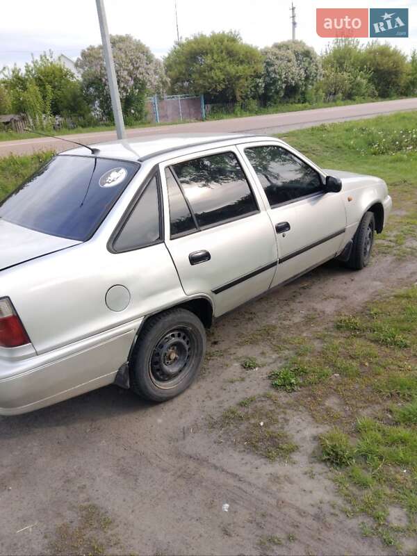 Седан Daewoo Nexia 2006 в 