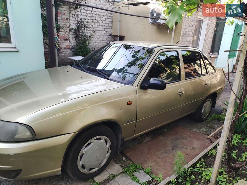 Седан Daewoo Nexia 2008 в Харькове