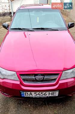 Седан Daewoo Nexia 2010 в 