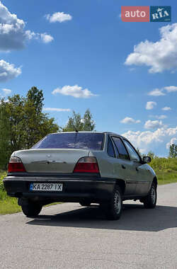Седан Daewoo Nexia 2007 в 