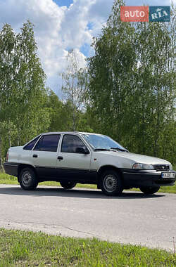 Седан Daewoo Nexia 2007 в 