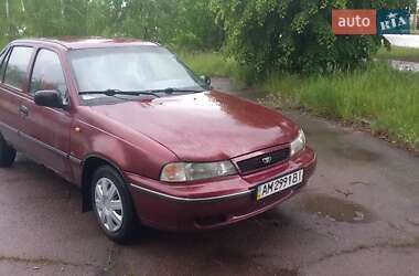 Седан Daewoo Nexia 2005 в Коростене