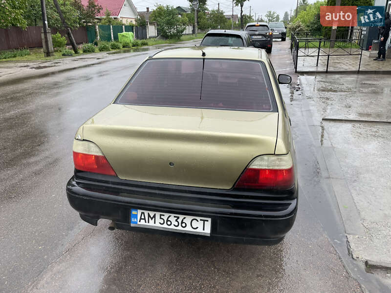 Седан Daewoo Nexia 2008 в Житомире