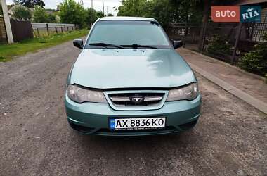Седан Daewoo Nexia 2008 в Луцке