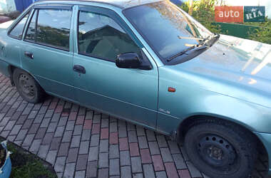Седан Daewoo Nexia 2009 в 