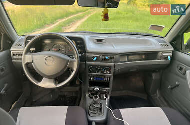 Седан Daewoo Nexia 2007 в 
