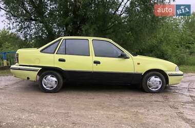 Седан Daewoo Nexia 2007 в 