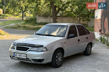 Седан Daewoo Nexia 2012 в Днепре