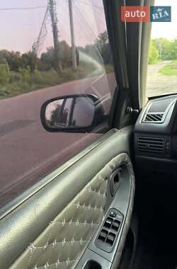 Седан Daewoo Nexia 2006 в 