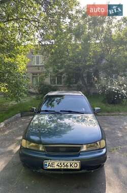 Седан Daewoo Nexia 1996 в Каменском