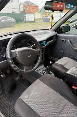 Седан Daewoo Nexia 2008 в 