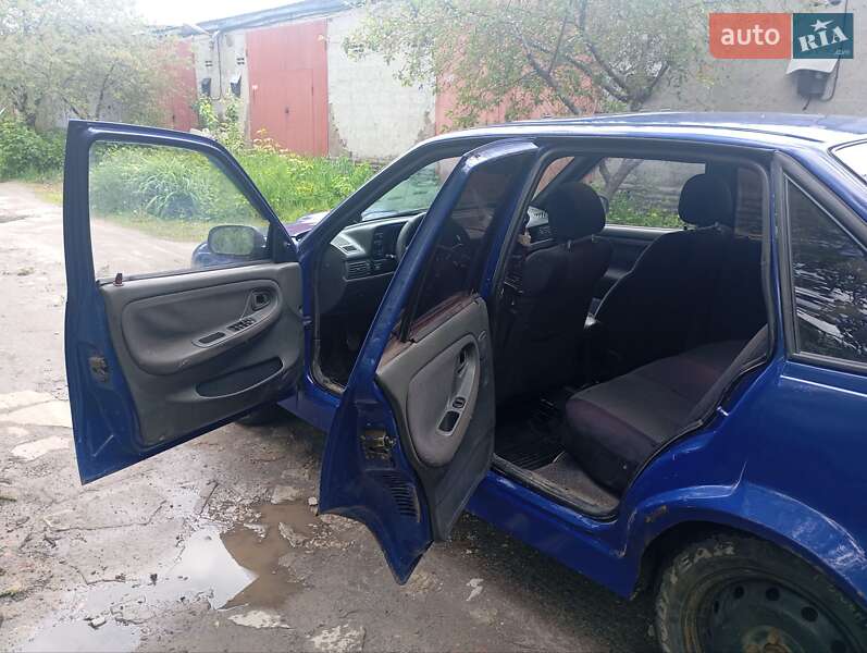 Седан Daewoo Nexia 2007 в Харкові