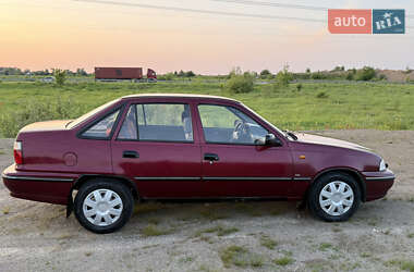 Седан Daewoo Nexia 2005 в 