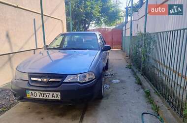 Седан Daewoo Nexia 2009 в Ужгороде