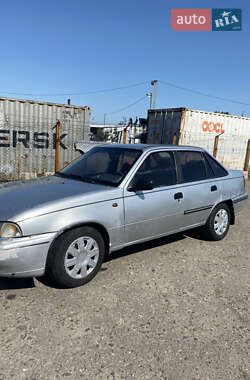 Седан Daewoo Nexia 2008 в 