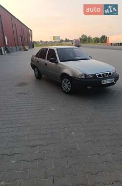 Седан Daewoo Nexia 2007 в Луцьку