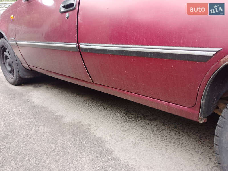 Седан Daewoo Nexia 2008 в Киеве