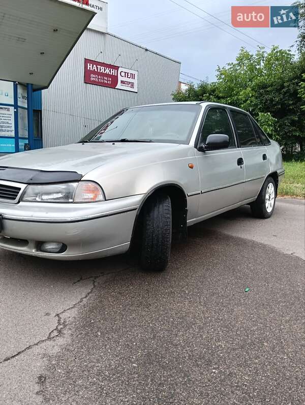 Седан Daewoo Nexia 2006 в Житомире