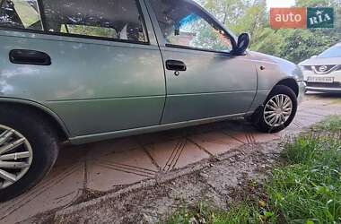 Седан Daewoo Nexia 2008 в 