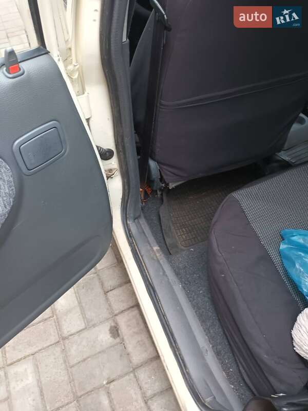 Седан Daewoo Nexia 2008 в Кролевці