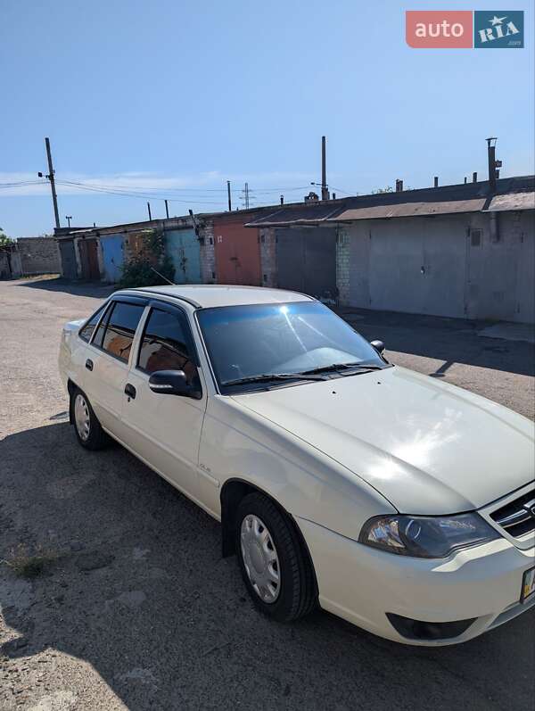 Седан Daewoo Nexia 2013 в Запорожье фото 7 Седан Daewoo Nexia 2013 в Запорожье